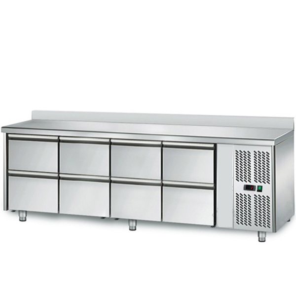 Kühltisch 2,2mx0,7m - mit 8 Schubladen 1/1